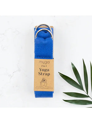 Der königsblaue Yoga-Gürtel in seiner braunen Papierverpackung