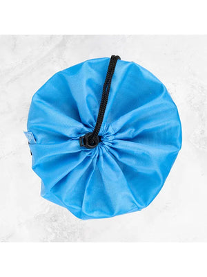 Schnurverschluss der blauen Tragetasche für Yogamatten von Myga 