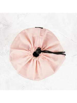Schnurverschluss der rosa Tragetasche für Yogamatten von Myga